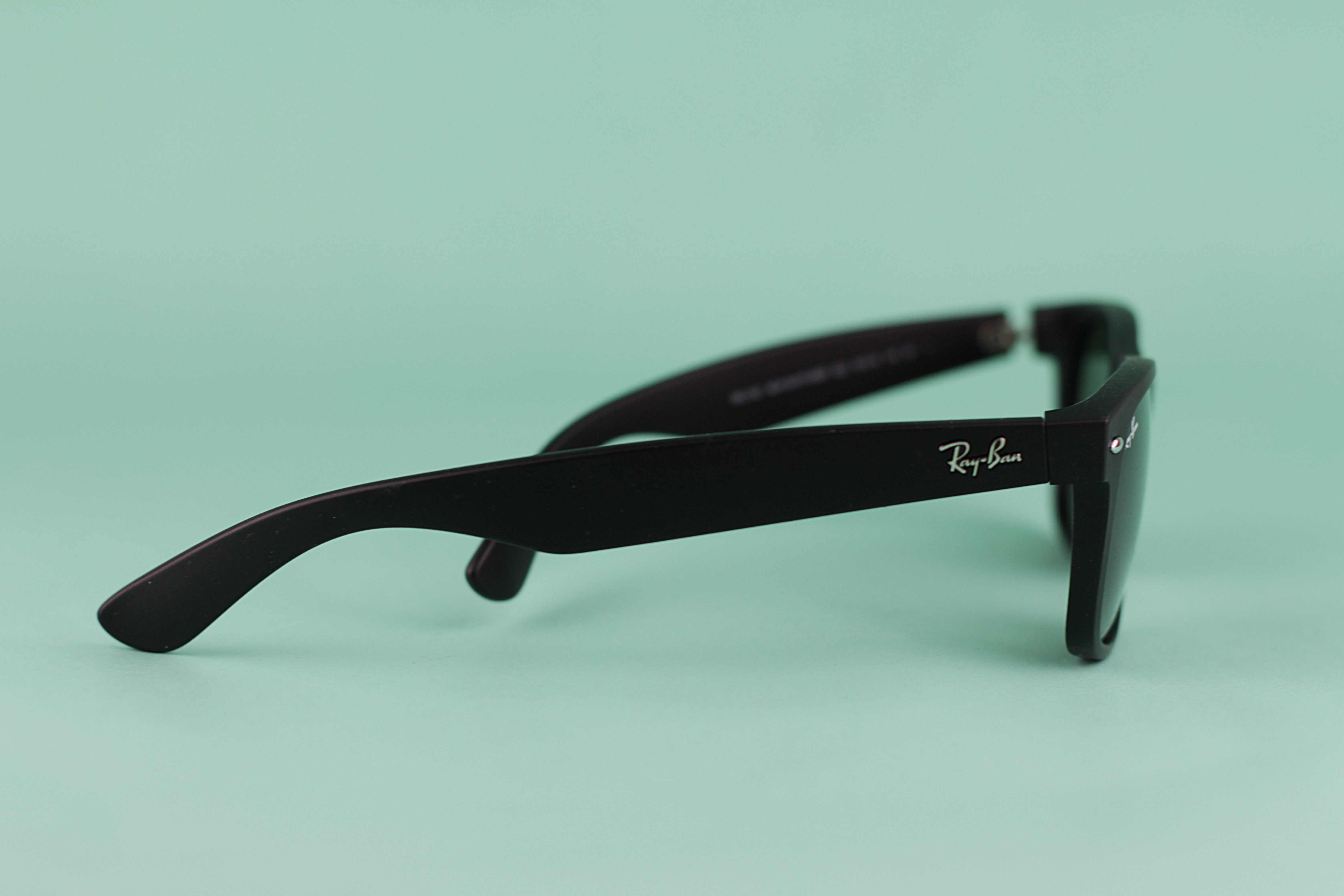 NEW WAYFARER RB2132