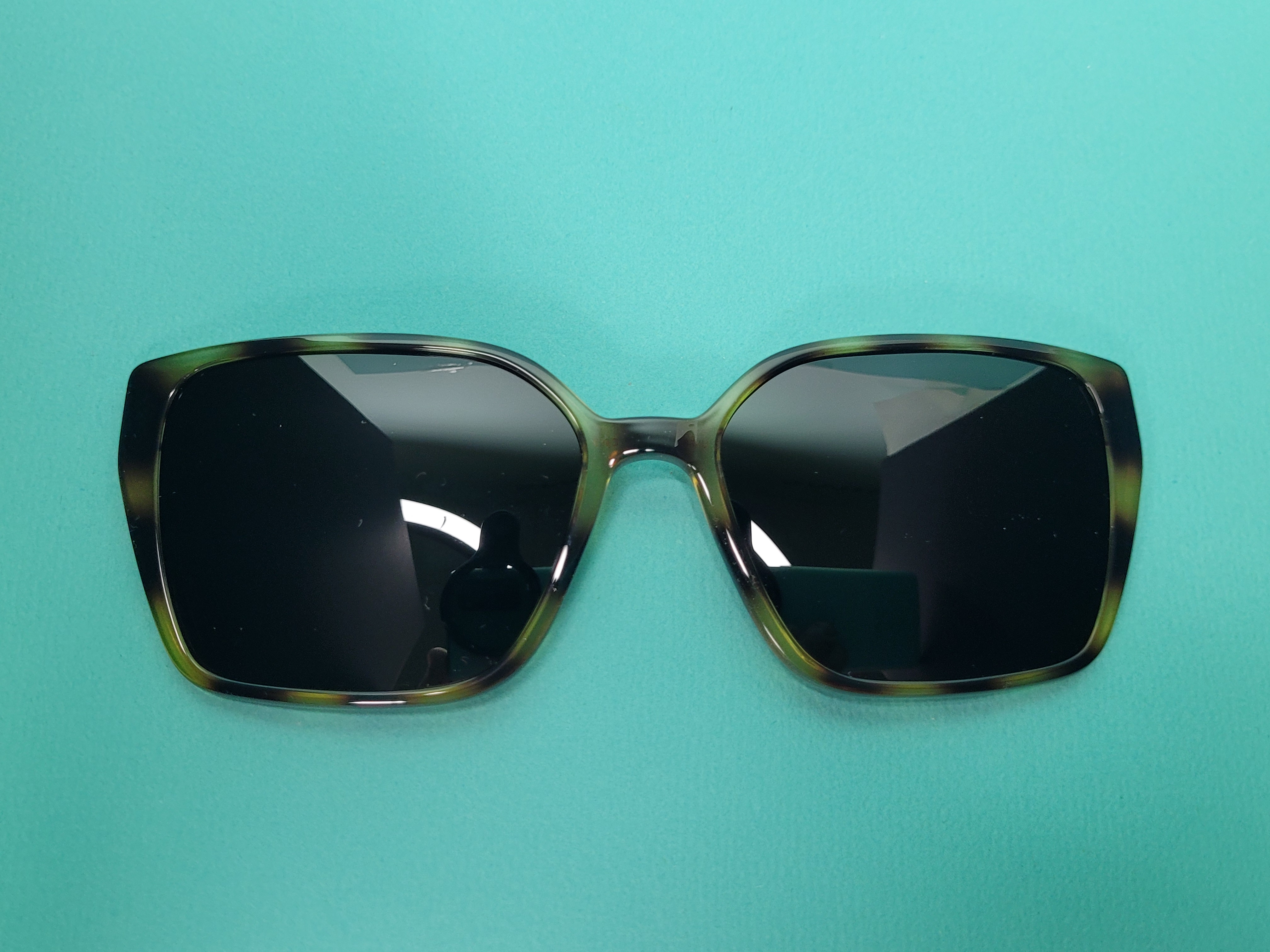 SONNENBRILLENCLIP UN887